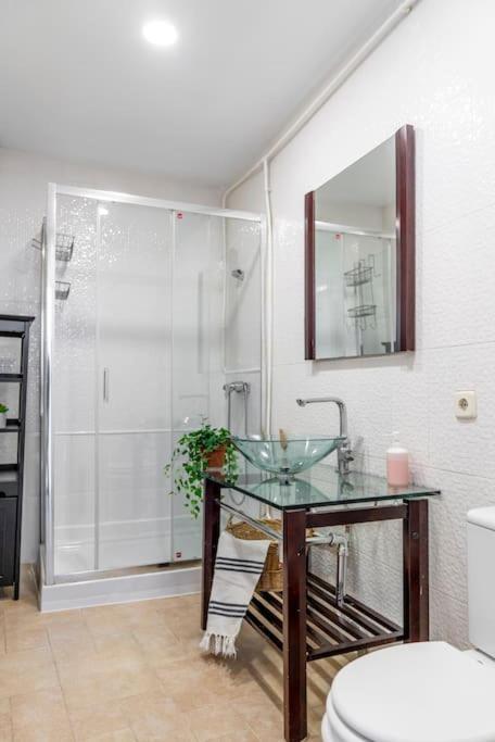 Apartamento Flat For Groups 8 People In Gran Via-Cgrac4 Madrid Exterior foto